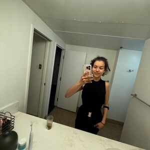 Black Sleeveless Sweater Dress